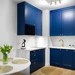 Blue Mare Dubai Kasprowicza 20b, Free Parking, Pool, Jacuzzi, Sauna, Gym *