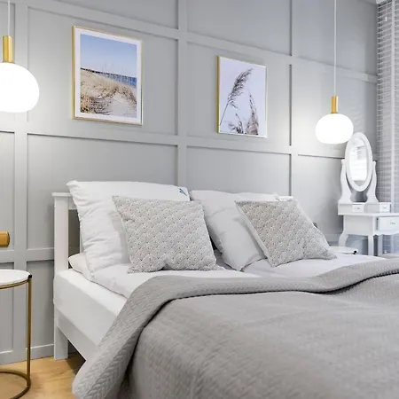 Blue Mare Dubai Kasprowicza 20b, Free Parking, Pool, Jacuzzi, Sauna, Gym Apartment *